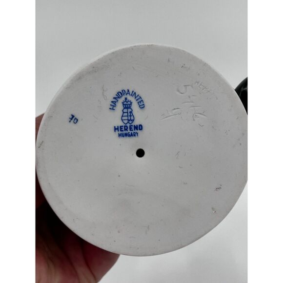 Herend Porcelain Boy Figurine Big Boots, Made in Hungary, Stamped, Handpainted - Picture 6 of 9